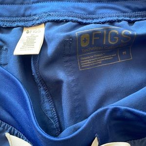 Fig scrubs blue
